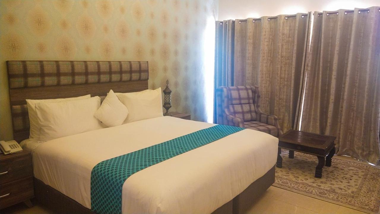 Deluxe King Room Ocean View,1651807536:JPEG
